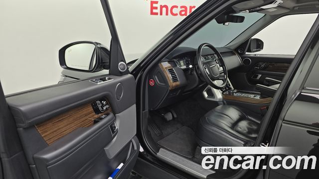 Land Rover Range Rover 4.4 SDV8 Vogue SE DIESEL