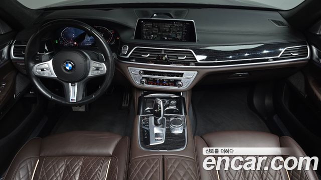 BMW 7-Series 740i M Sport