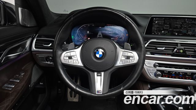 BMW 7-Series 740i M Sport
