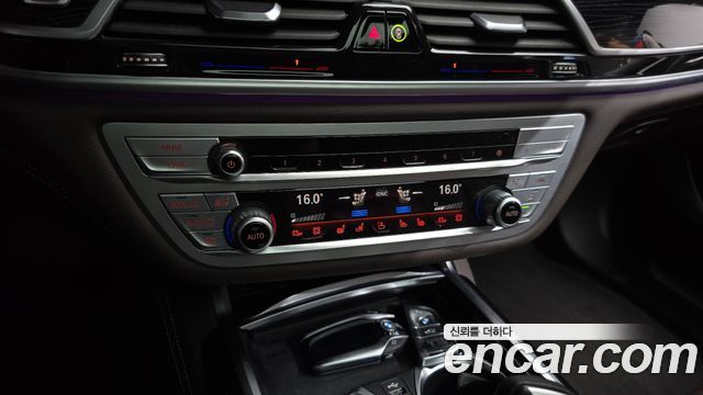 BMW 7-Series 740i M Sport