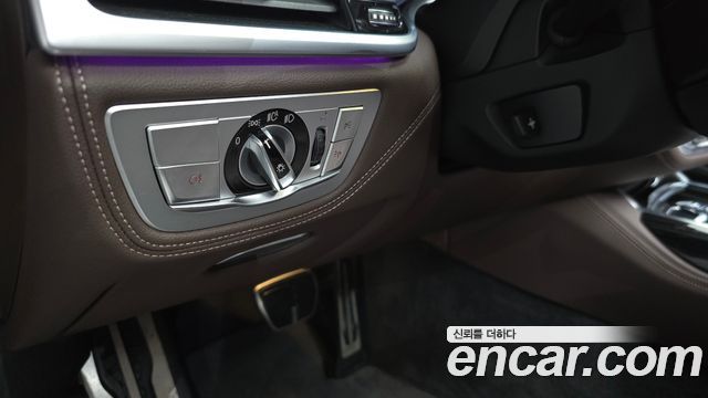 BMW 7-Series 740i M Sport