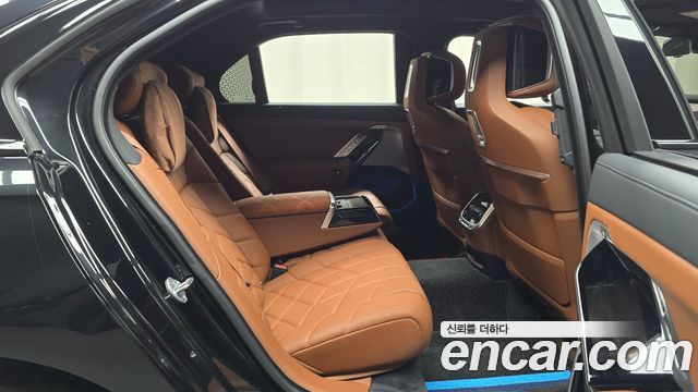 BMW 7-Series 740d xDrive M Sport