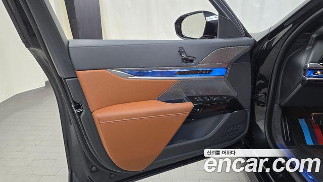 BMW 7-Series 740d xDrive M Sport