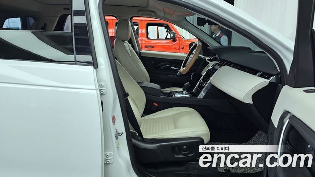 Land Rover Discovery Sport P250 SE