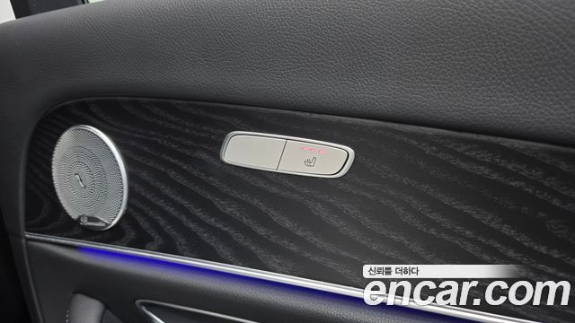 Mercedes-Benz E-Class E220d 4MATIC Avantgarde
