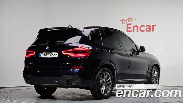 BMW X3 xDrive 20i M sports Online Exclusive Edition