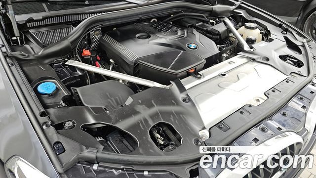 BMW X3 xDrive 20i M sports Online Exclusive Edition