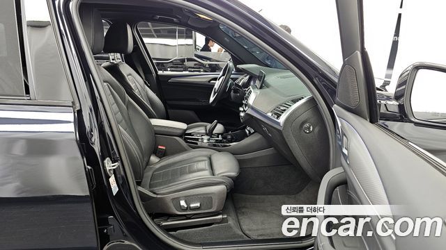 BMW X3 xDrive 20i M sports Online Exclusive Edition