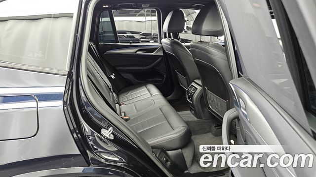 BMW X3 xDrive 20i M sports Online Exclusive Edition