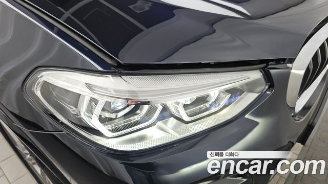 BMW X3 xDrive 20i M sports Online Exclusive Edition