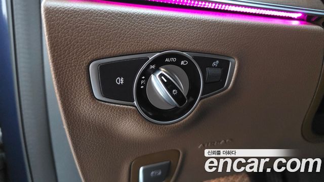 Mercedes-Benz E-Class E300e 4MATIC Exclusive