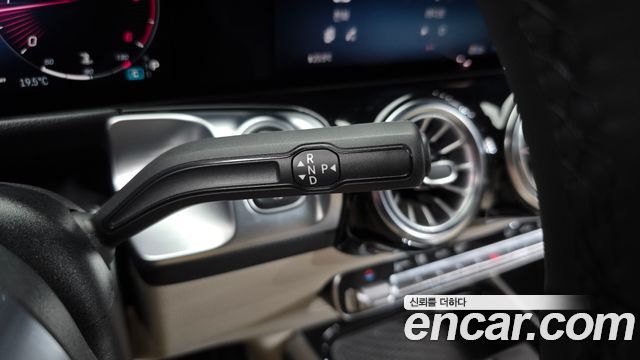 Mercedes-Benz GLB-Class GLB200 d