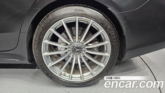 Mercedes-Benz AMG GT 4Door 43 4MATIC+