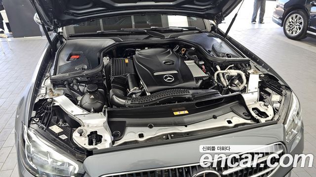 Mercedes-Benz E-Class E250 Avantgarde