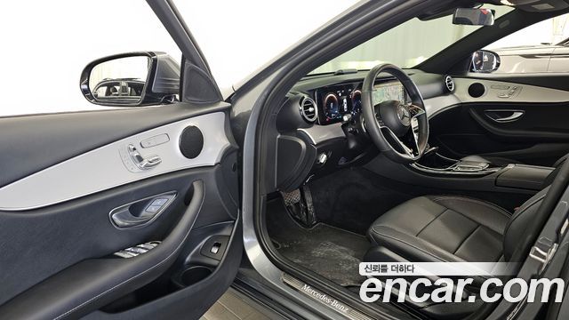 Mercedes-Benz E-Class E250 Avantgarde