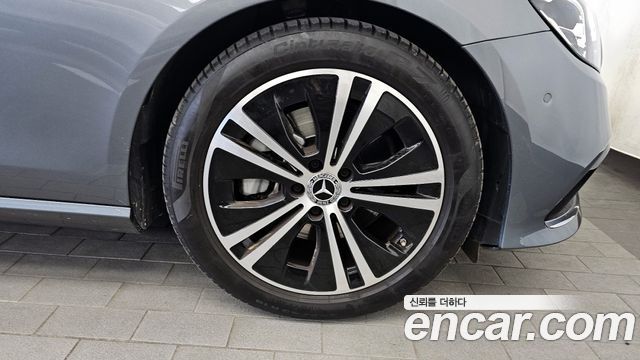 Mercedes-Benz E-Class E250 Avantgarde