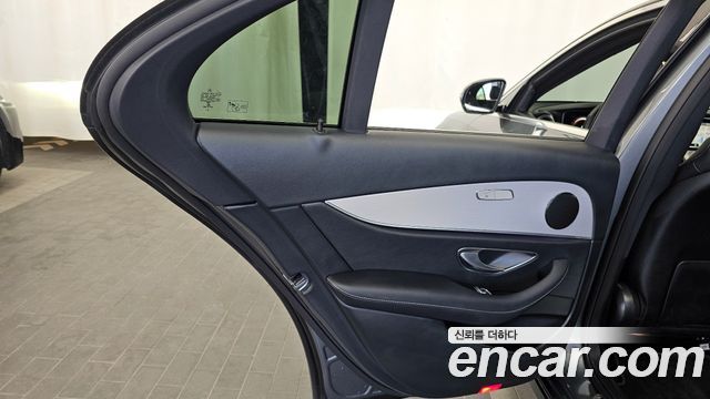 Mercedes-Benz E-Class E250 Avantgarde