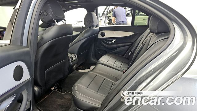 Mercedes-Benz E-Class E250 Avantgarde