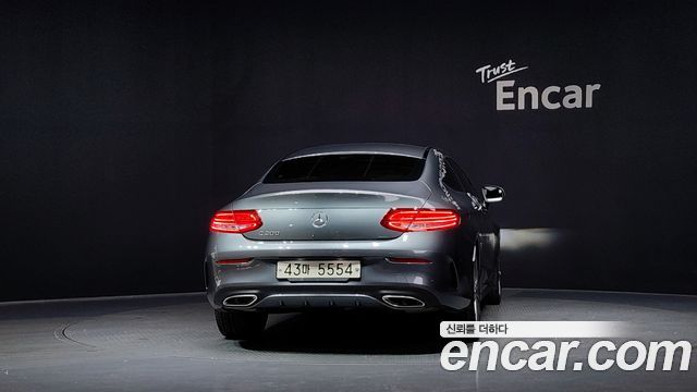 Mercedes-Benz C-Class C200 Coupe