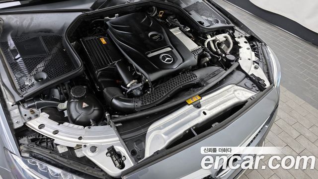 Mercedes-Benz C-Class C200 Coupe