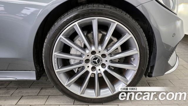 Mercedes-Benz C-Class C200 Coupe