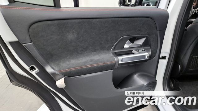Mercedes-Benz GLB-Class GLB250 4MATIC