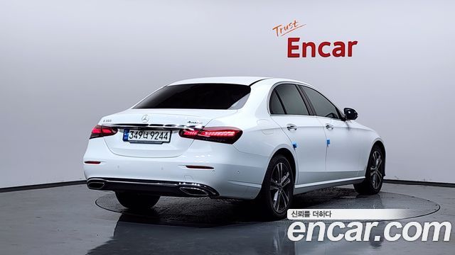 Mercedes-Benz E-Class E350 4MATIC Avantgarde