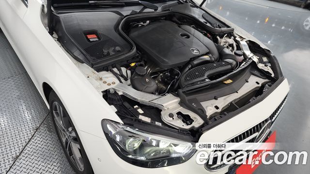 Mercedes-Benz E-Class E350 4MATIC Avantgarde