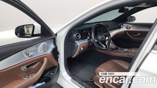 Mercedes-Benz E-Class E350 4MATIC Avantgarde