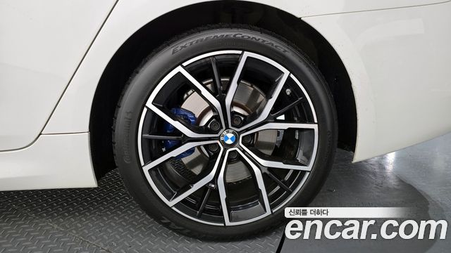 BMW 5-Series 530e M Sport