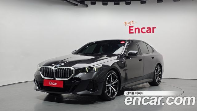 BMW 5-Series 530i xDrive M Sport