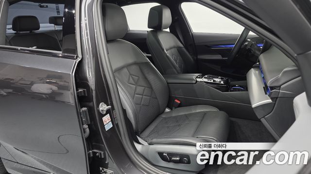 BMW 5-Series 530i xDrive M Sport