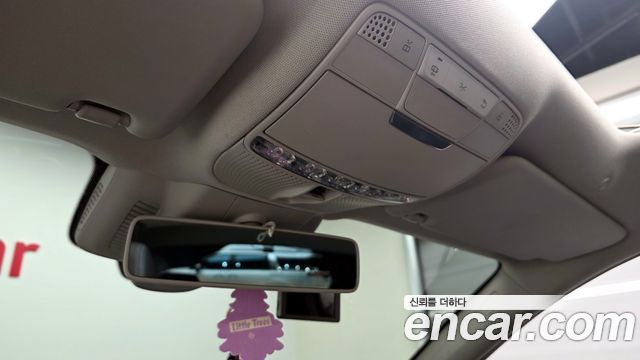 Mercedes-Benz E-Class E220d 4MATIC Avantgarde