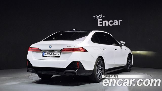 BMW 5-Series 520i M Sport