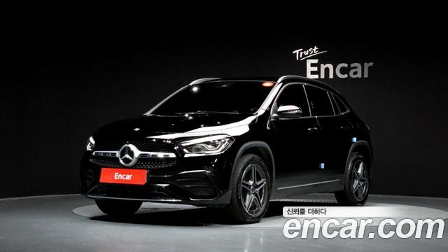 Mercedes-Benz GLA-Class GLA250 4MATIC
