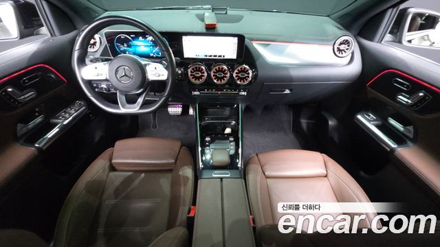 Mercedes-Benz GLA-Class GLA250 4MATIC
