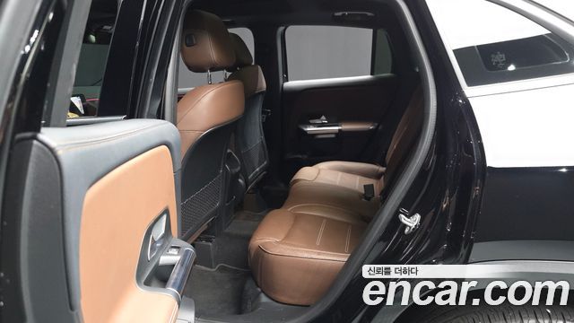 Mercedes-Benz GLA-Class GLA250 4MATIC