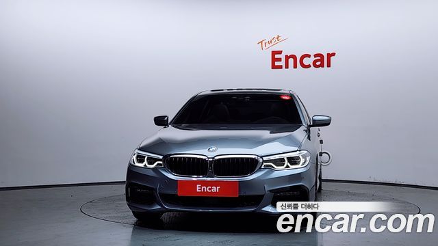 BMW 5-Series 530i M Sport Package Plus