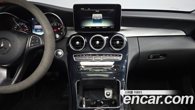 Mercedes-Benz C-Class C200 Avantgarde