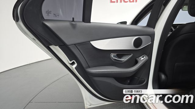 Mercedes-Benz C-Class C200 Avantgarde