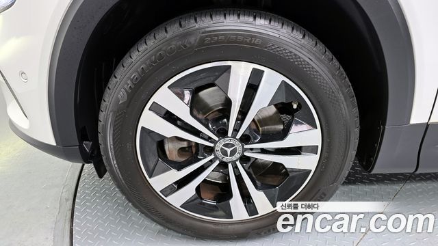Mercedes-Benz GLB-Class GLB200 d