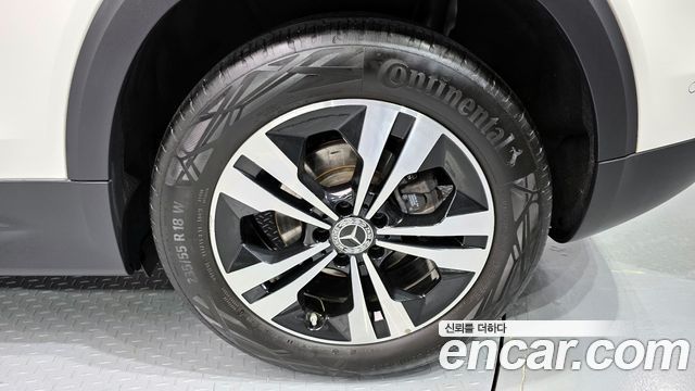 Mercedes-Benz GLB-Class GLB200 d
