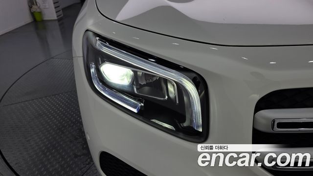 Mercedes-Benz GLB-Class GLB200 d