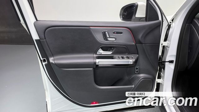 Mercedes-Benz GLB-Class GLB200 d