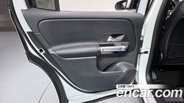 Mercedes-Benz GLB-Class GLB200 d