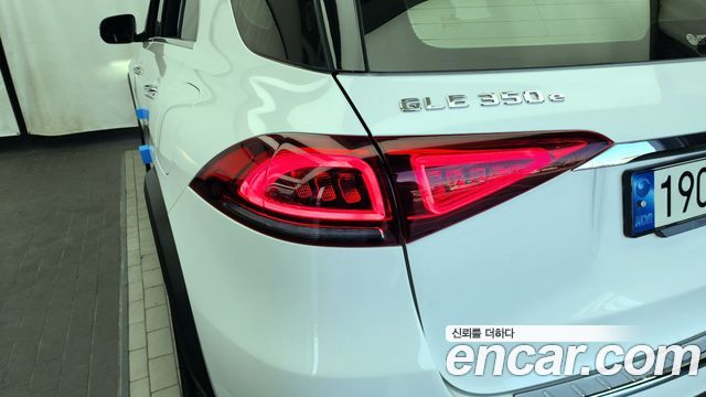 Mercedes-Benz GLE-Class GLE350e 4MATIC
