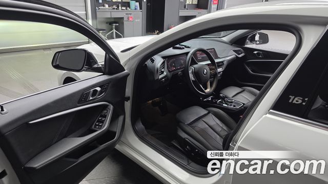 BMW 1-Series 120i Advantage