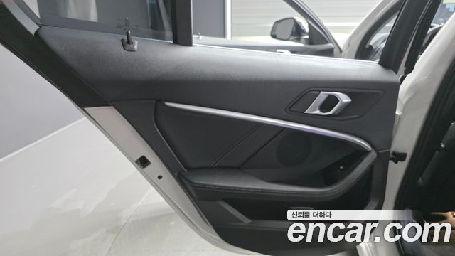BMW 1-Series 120i Advantage