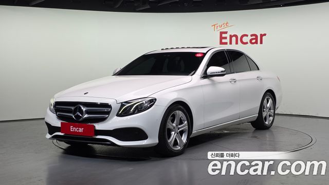 Mercedes-Benz E-Class E200 Avantgarde