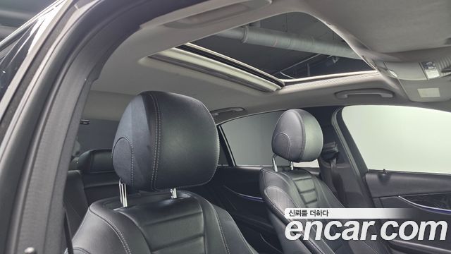 Mercedes-Benz E-Class E200 Avantgarde